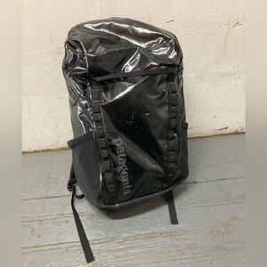 Patagonia Hole 32 Black Backpack